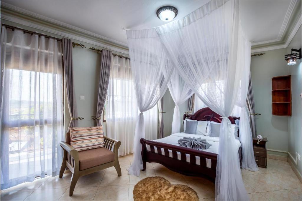 Keba Xpress Hotel - Entebbe Ngoại thất bức ảnh